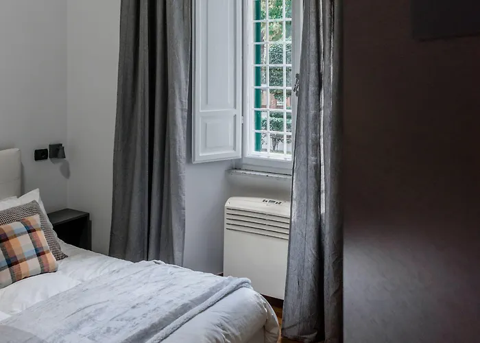 Alea 招待所 4*
